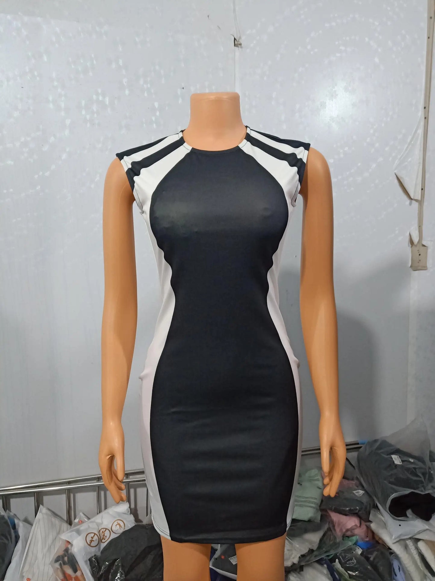 Dress for Women 2022 Autumn Plain Sleeveless O-Neck Glitter Contrast Lace Skinny Sexy Mini Party Dress